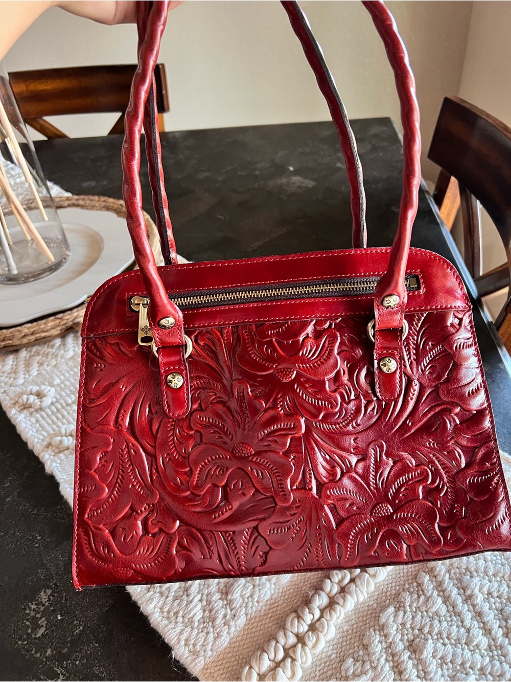 ❤️👜 Patricia Nash Red Embossed Floral Leather Shoulder Bag
